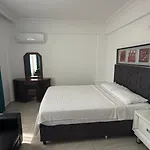 Aparthotel Elitas